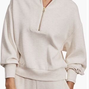 Varley Davidson Woven Sweatshirt. Small.